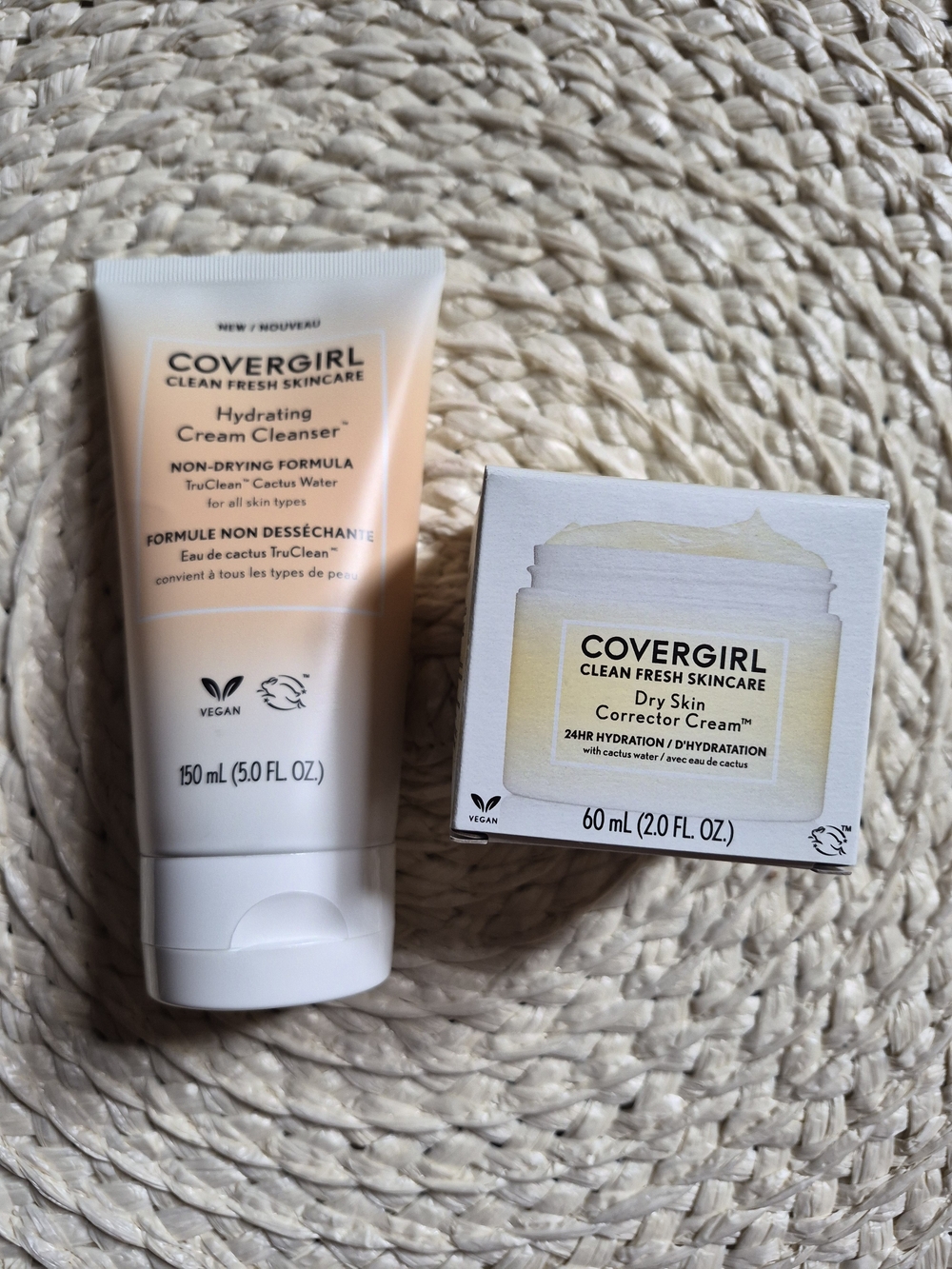 Covergirl Clean Fresh Skincare Duo